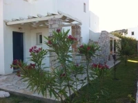 Elea Apartments 