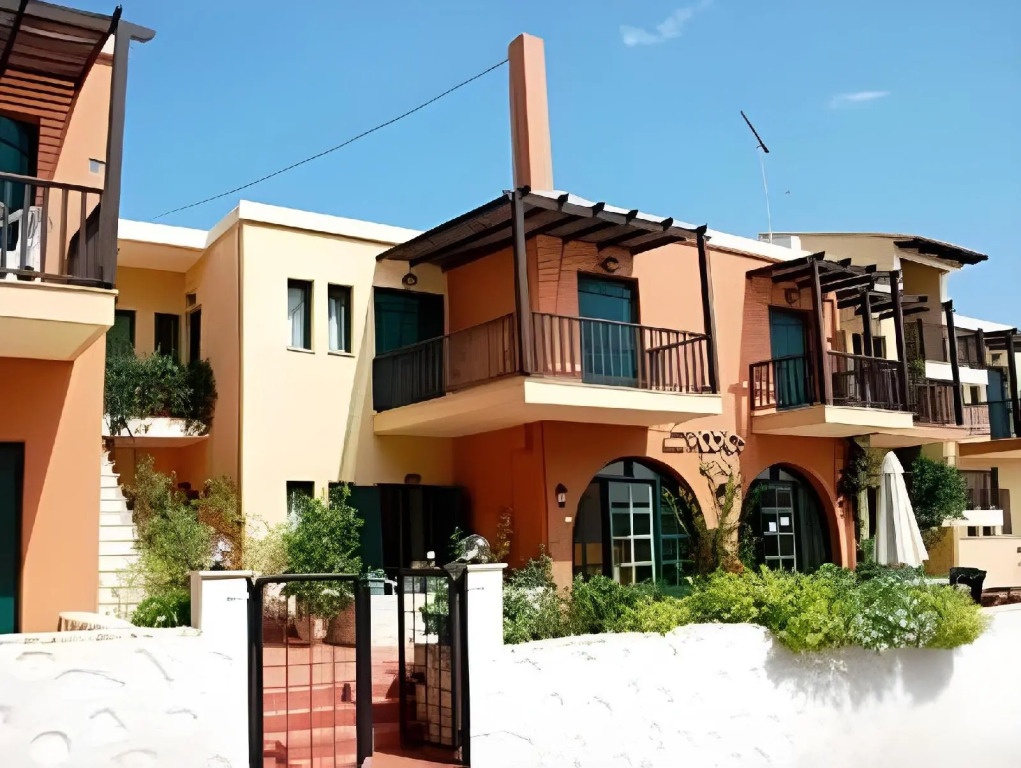 Erodios Apartments 