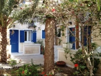 Azalea Studios & Apartments 