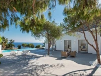 Villa Adrali 