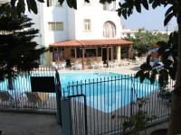 Harriets Apartments 