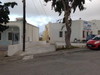 Vazeos Apartments 
