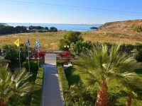 Karteros Hotel 3*