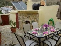 BEAUTIFUL STONE MANSION IN APOSTOLI PEDIADOS 