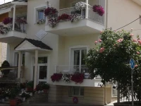 Katerina Rooms & Suites 