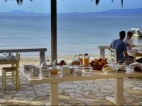 Albouro Seafront Apartments 