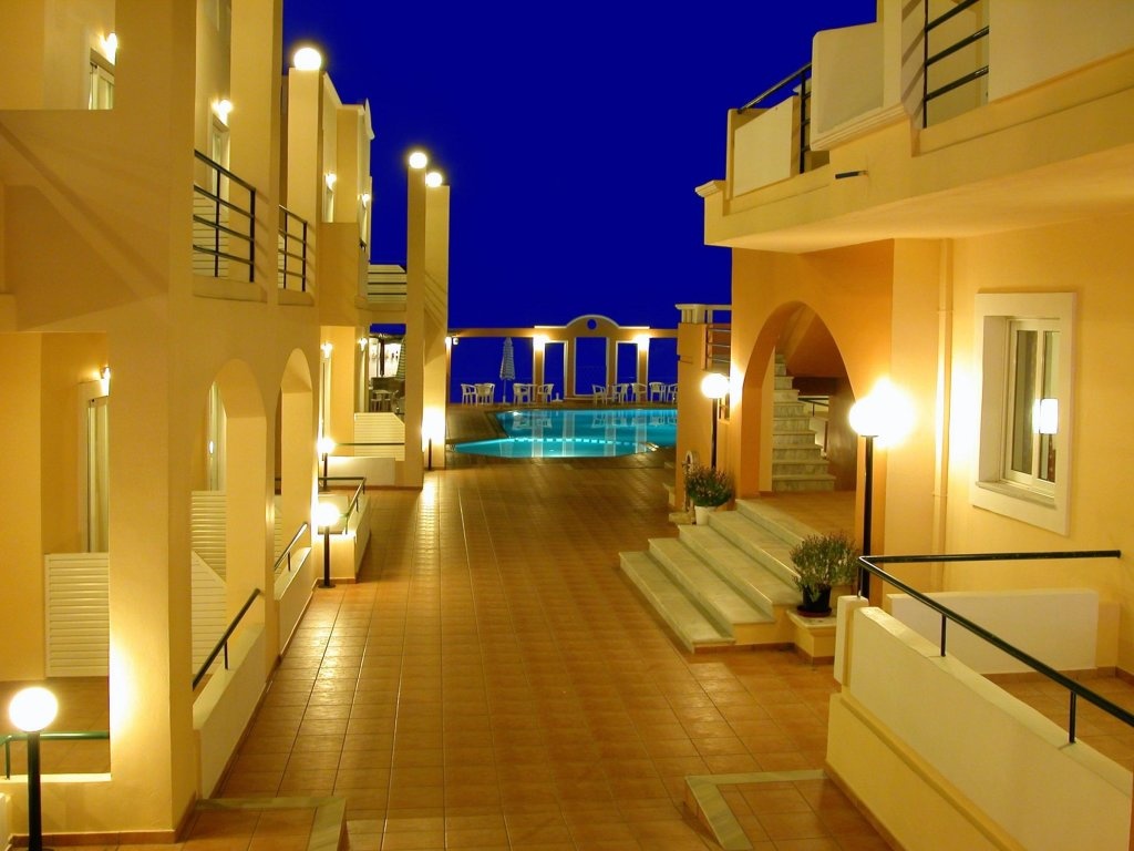 Nontas Hotel Apartments 