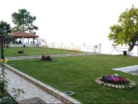 Thalassa Apartments & Studios 