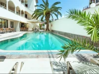 Polis Hotel 