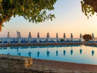 Silva Beach Hotel 