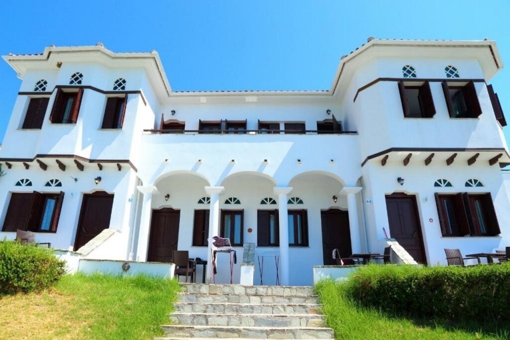 Leda Village Resort 
