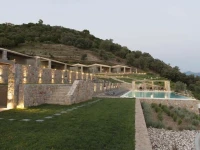 Elimnion Resort 