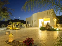 Elena Beach Hotel 