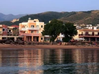 Maria Beach Hotel 