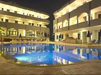Christina Beach Hotel 