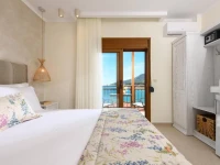 Faros View 