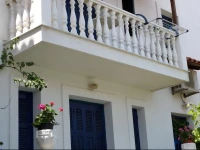 Pension Eleni Studios 