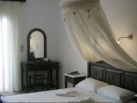Evgatis Hotel 