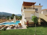 Holiday Home Korfos; Korinthos with a Fireplace 09 