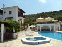 Rooms Seralis 