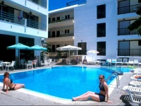 Poseidon Hotel and Apartments 