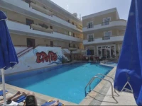 Erato Studios & Apartments 
