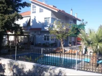 Athinas Summer House 