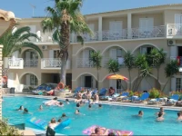 Vivian Hotel 