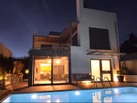 Stefanos Villa Lagonissi 