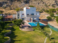 Villa Kivotos
