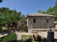 Arsinoi Stonehouses 