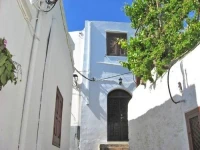 Vassos Apartments 