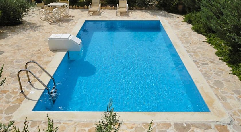 Villa Listaros 5284 