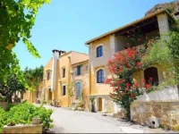 Kamares Houses 