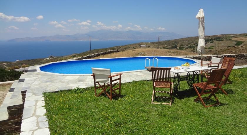 Quiet Holidays No1 