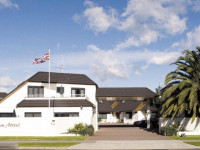 Bay Palm Motel
