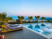 Niolos Villa 