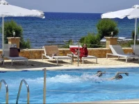 Artina 2*