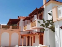 Nereides Apartments 