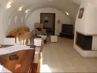Irida Cave House 