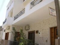 Vazakas Rooms 2*
