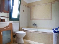 Trapezaki Captains Villa 