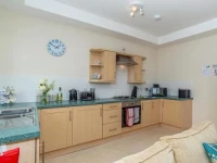 7 Vista Apartments 