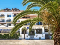 Leandros Hotel 