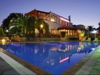 Castello Rosso Hotel 