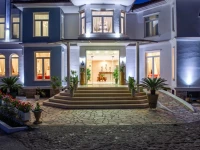 Porfi Beach Hotel 