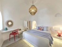 Oia Cave Houses 