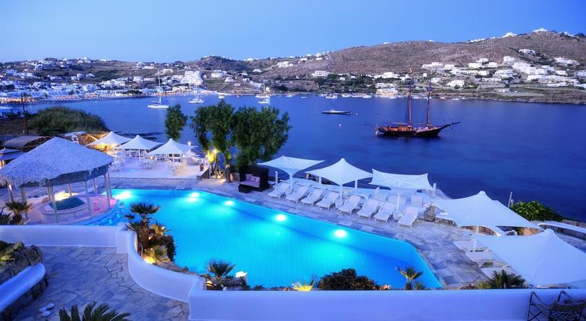 Kivotos Luxury Boutique Hotel 