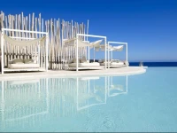 Artemis Deluxe Rooms 