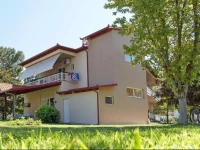 Priona Rooms 